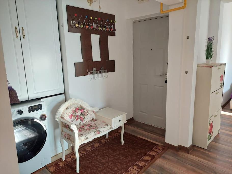 Apartamento Apartament In Sighetu Marmaţiei Exterior foto